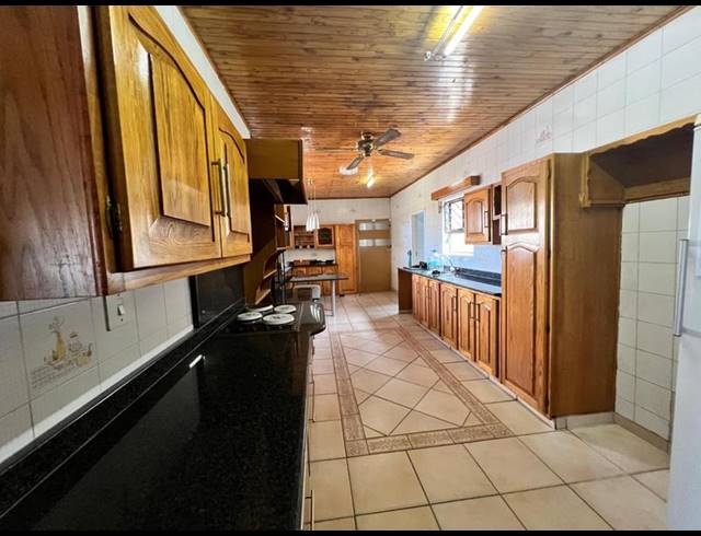 5 BEDROOM PROPERTY TO RENT IN LAUDIUM